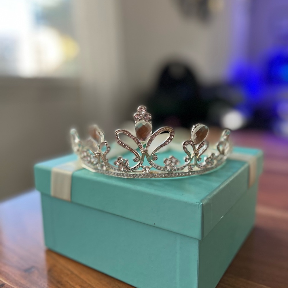 Wedding Crown Birthday Crown for Women Queen Crown Bridal Party Pageant Crown